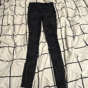 size zero black cameo leggings lululemon